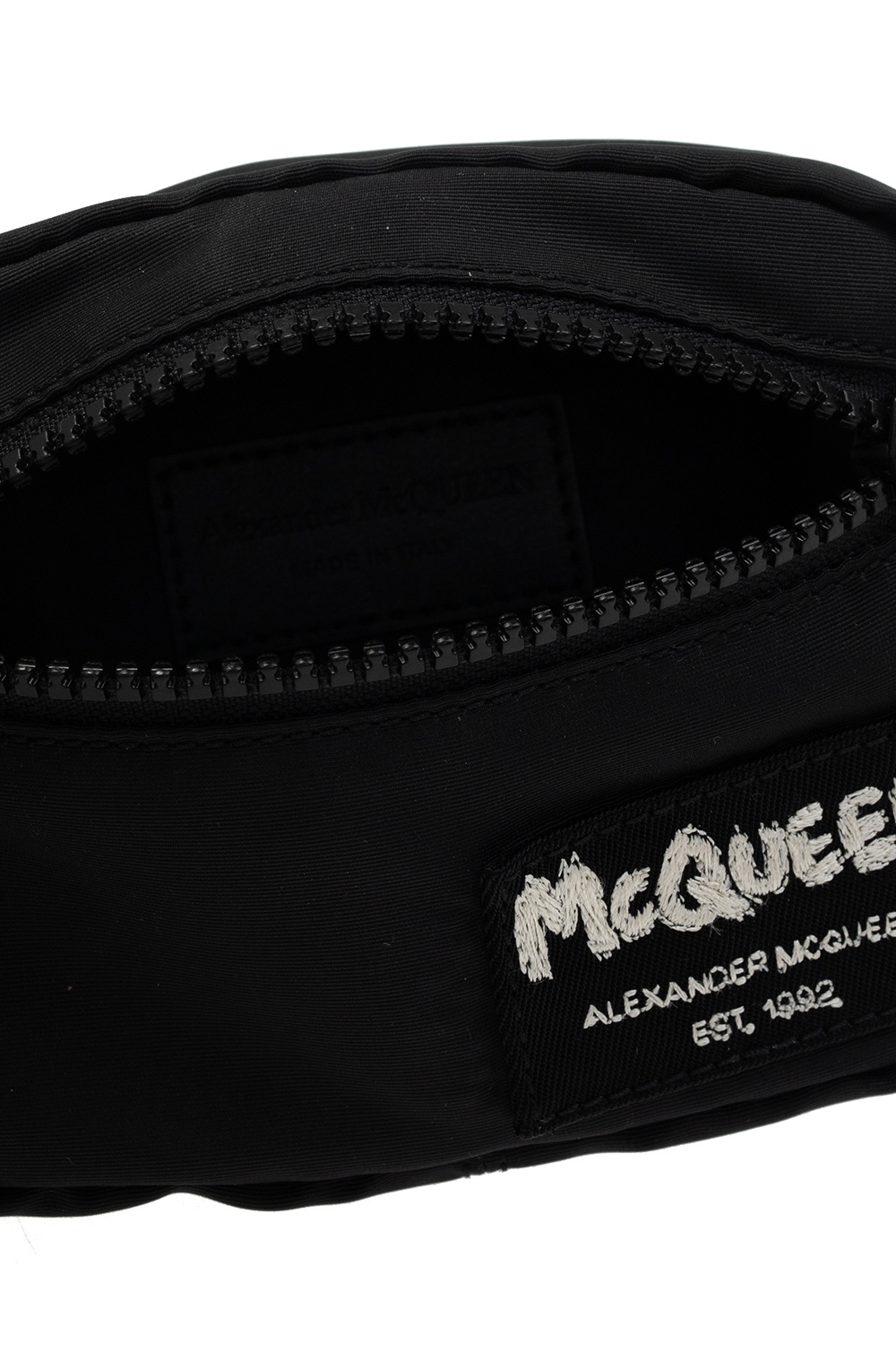 Alexander McQueen Alexander McQueen Baskets surdimensionnees en suede blanches et grises Croc